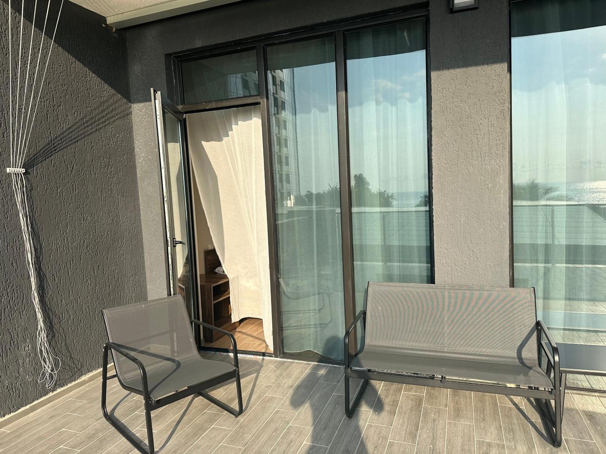 Appartement Comple Del Mar à Batoumi Extérieur photo